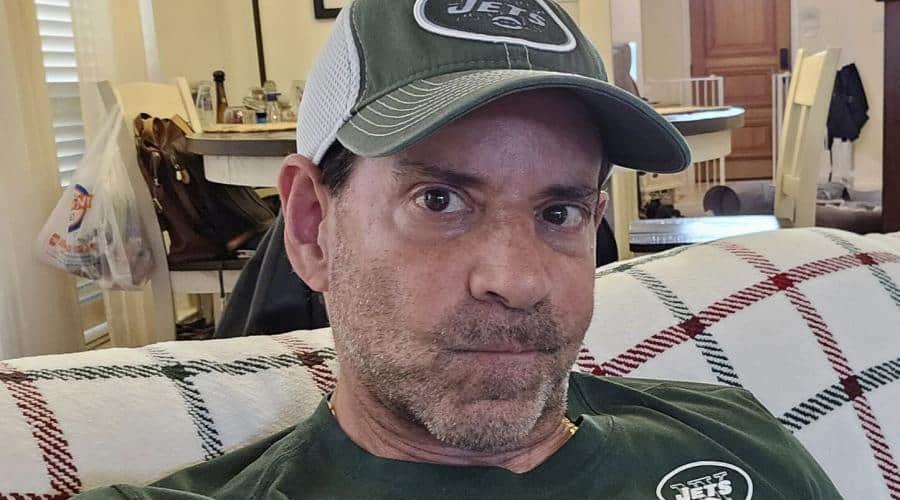 Evan Andrews: KDFW FOX 4, Education, Height, Wife and Net Worth