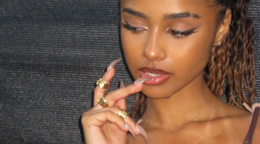 Tyla (Singer), Age, Education, Height, Songs, Boyfriend, and Net Worth